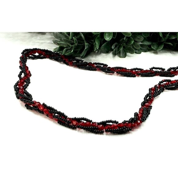 Handmade Beaded Red and Black Twisted Necklace With Button Clasp - Picture 1 of 6